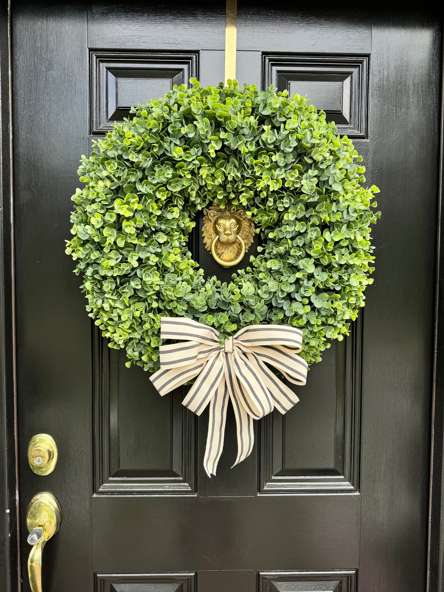Faux Boxwood Wreath