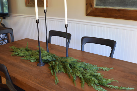 Tabletop/Mantle Cedar Swag
