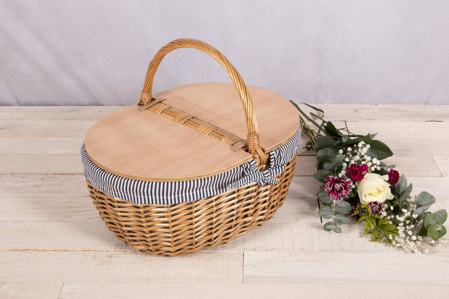 Country Vintage Picnic Wicker Basket: Navy Blue & White Stripe