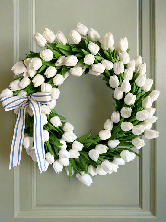 Indoor White Tulip Wreath
