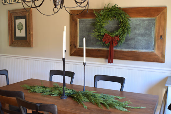Tabletop/Mantle Cedar Swag