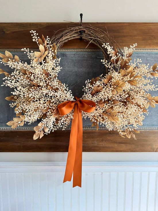 Beige Berry Laurel Wreath