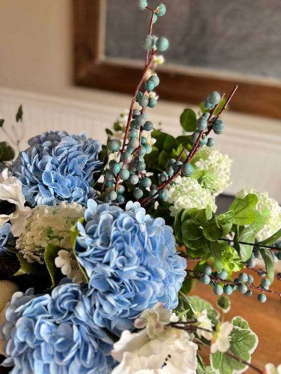 Nest & Hydrangea Centerpiece
