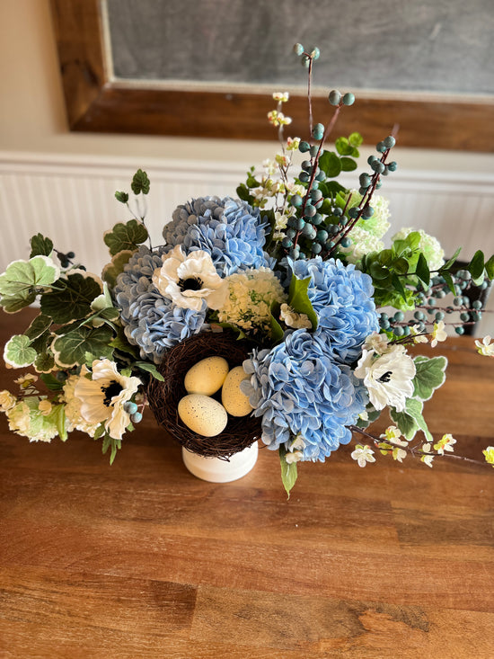 Nest & Hydrangea Centerpiece