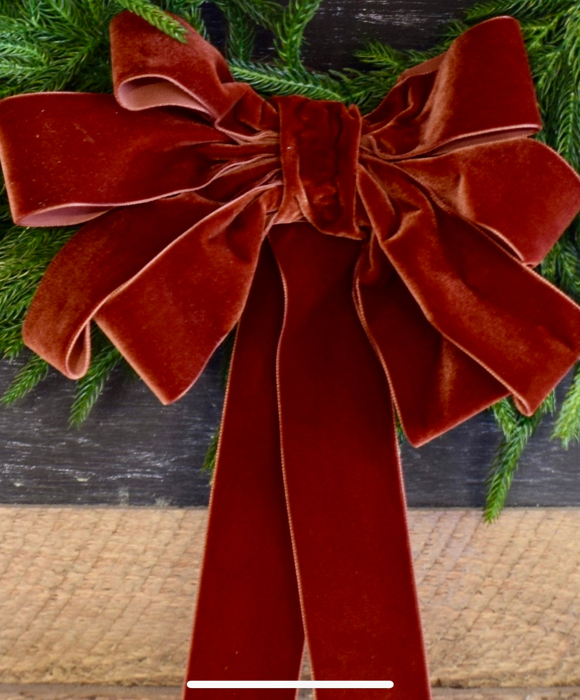 Clip-on bows