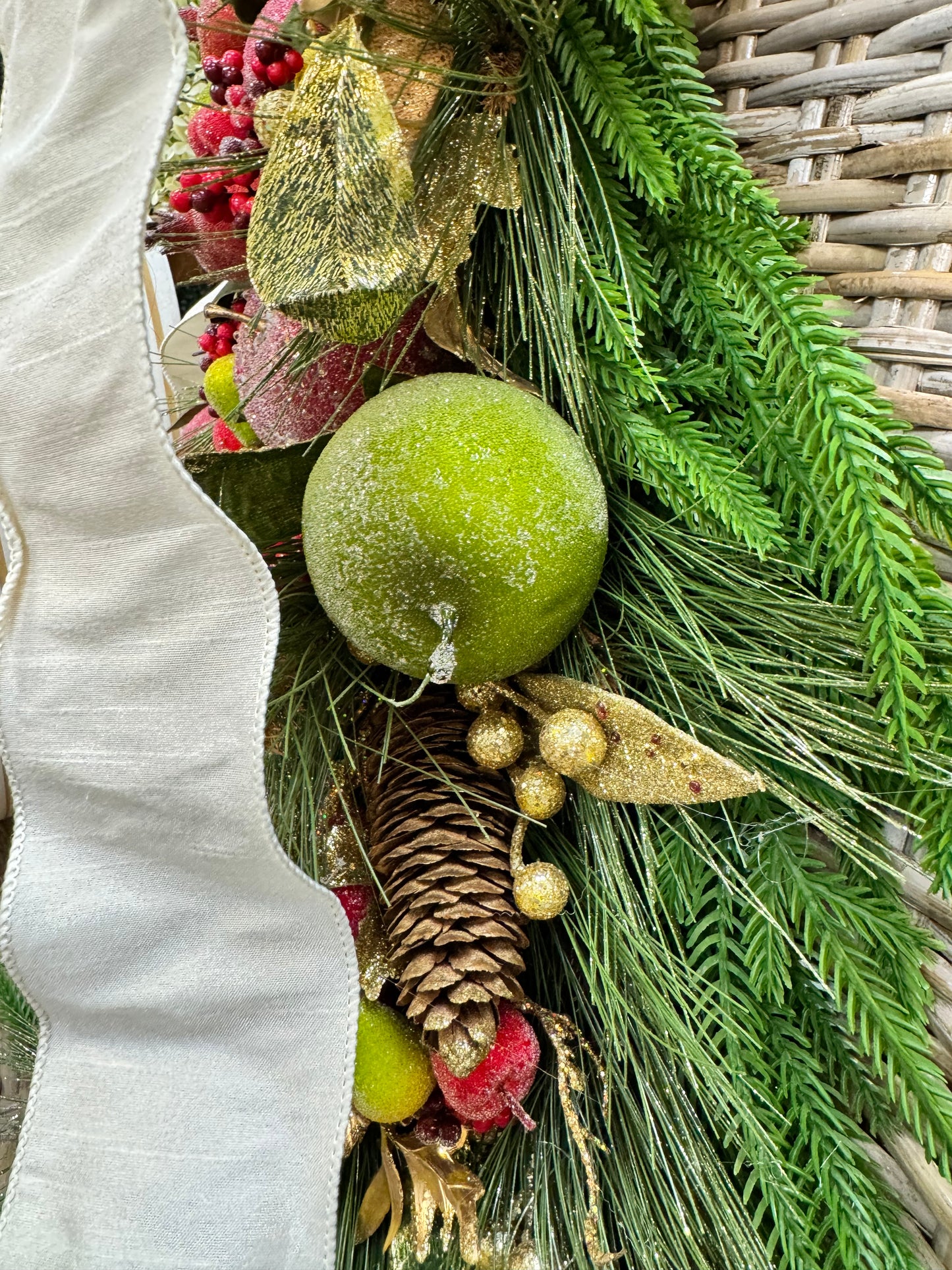 Colonial Williamsburg Sugared Fruit Swag