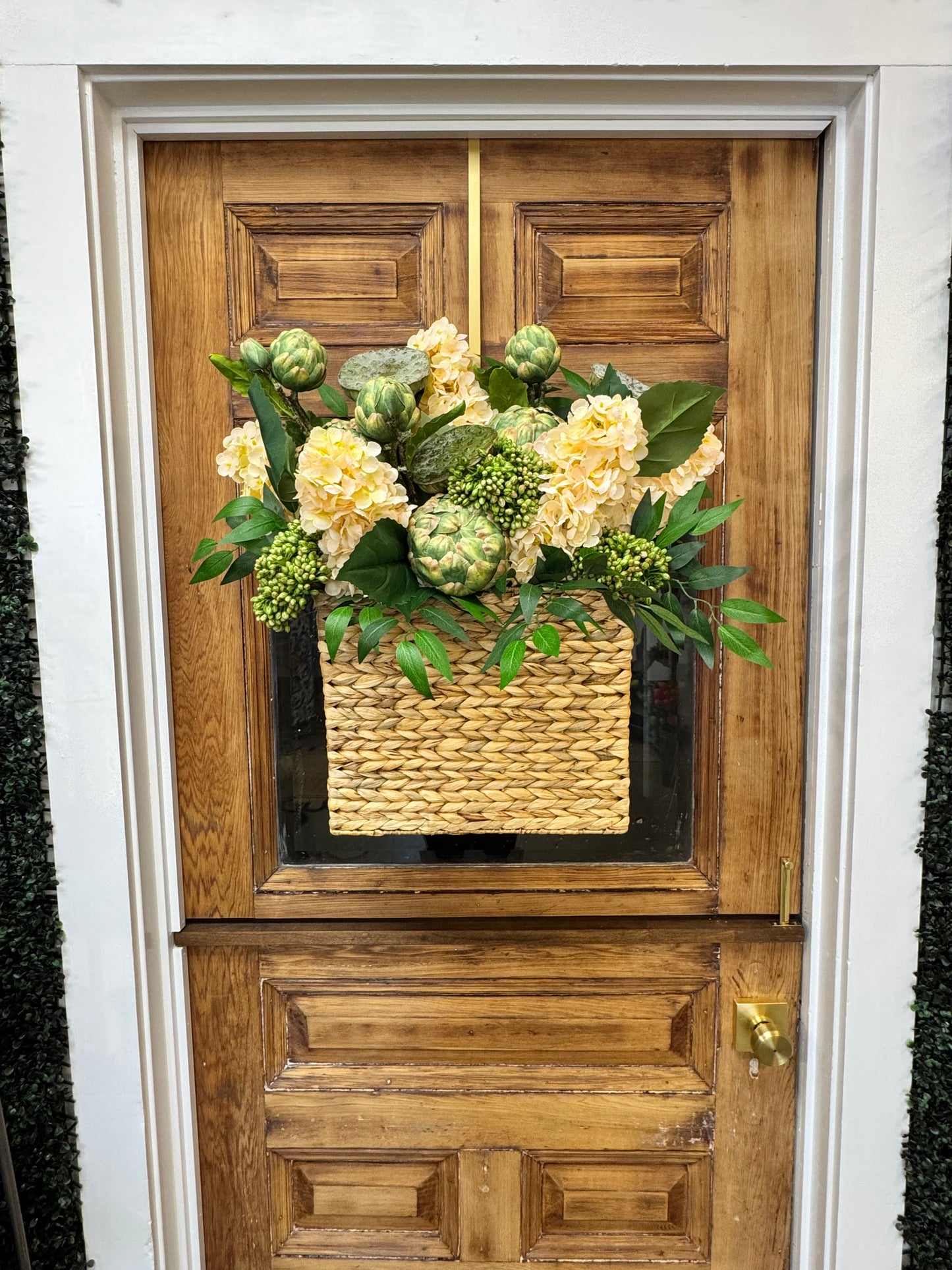 Hydrangea, Artichoke & Sedum Basket – The Accidental Farmgirl Co Hydrangea, Artichoke & Sedum Basket – The Accidental Farmgirl Co