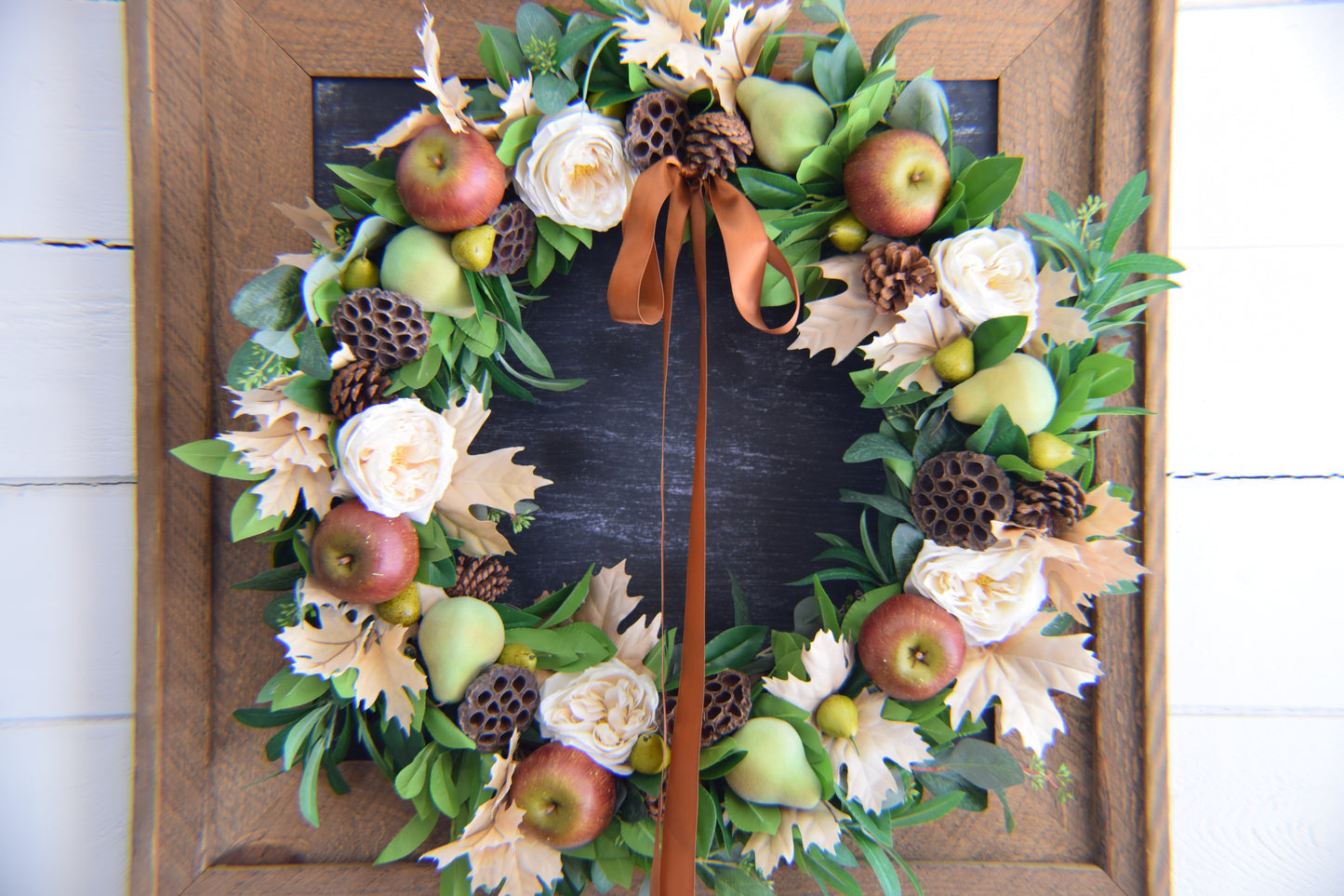 Load image into Gallery viewer, Apple &amp;amp; Pear Fall Wreath
