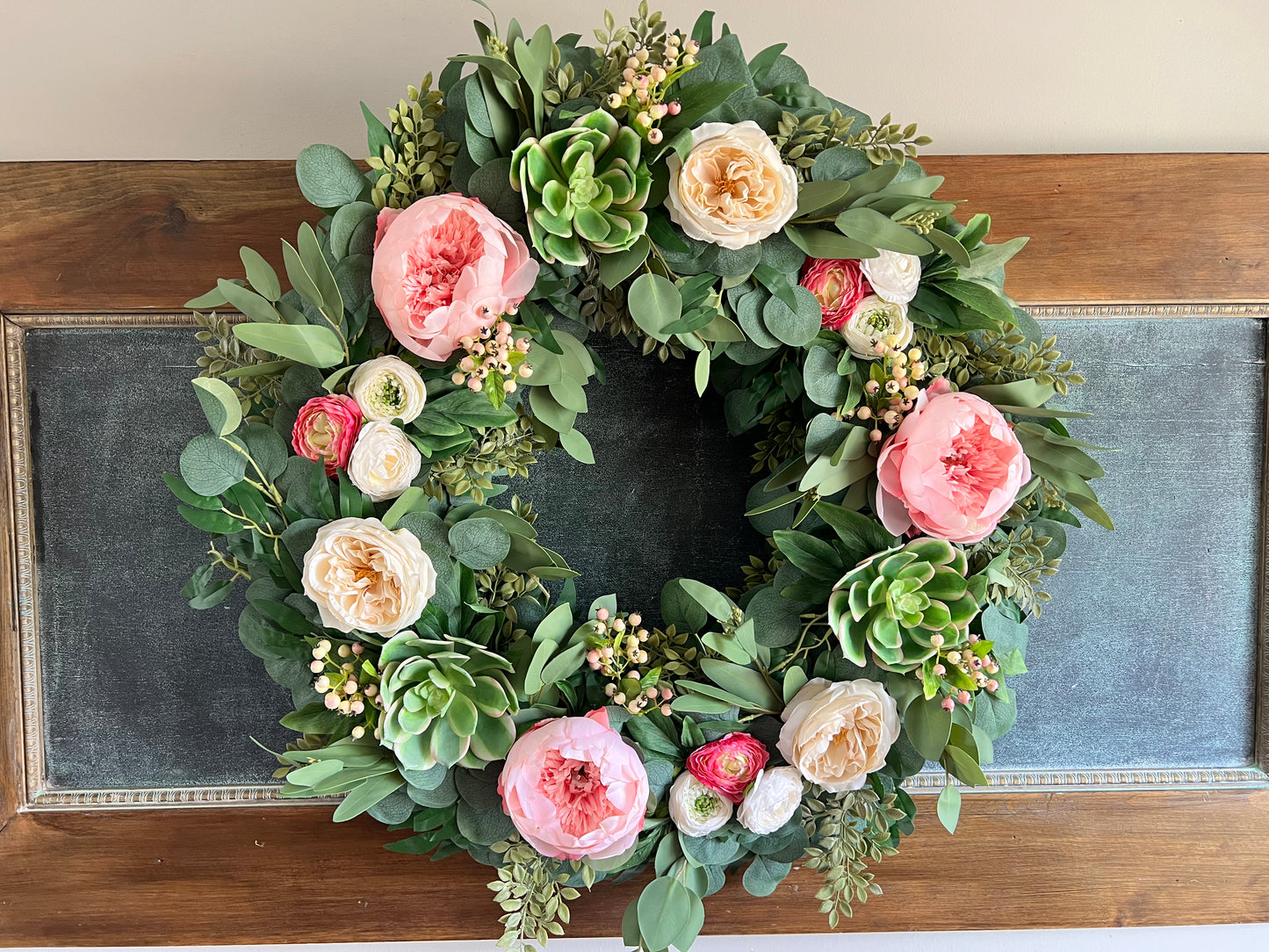Load image into Gallery viewer, Peony, Succulent and Berry Wreath
