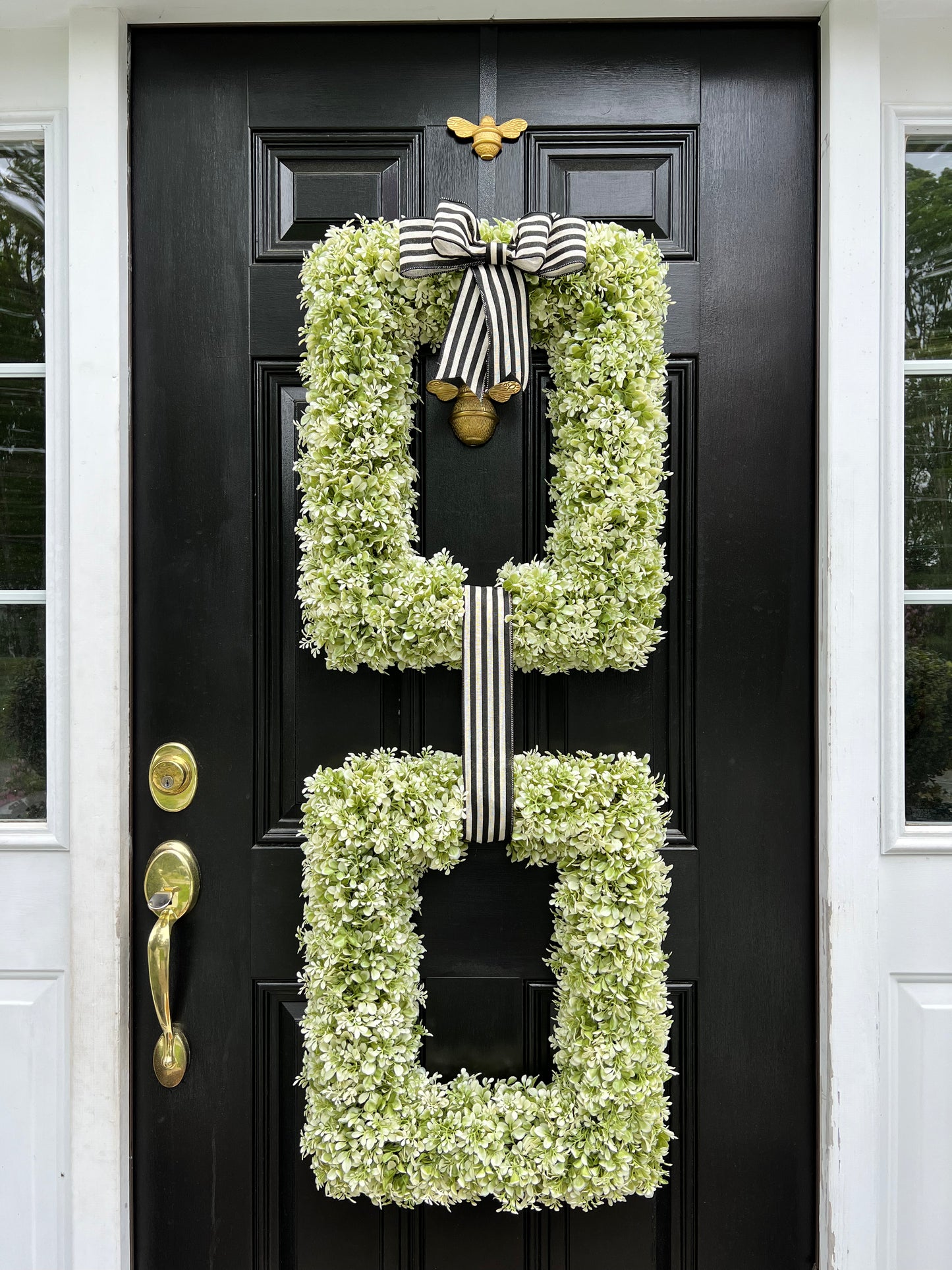 The Rectangle Classic Boxwood Wreath (single or double)