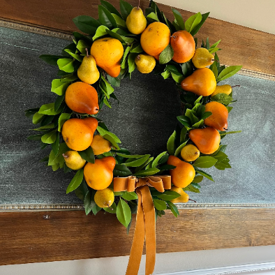 BEST-SELLER: The Autumn Pear Wreath