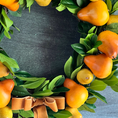 BEST-SELLER: The Autumn Pear Wreath