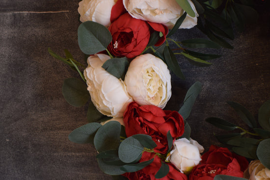 The Red and White Peony Wreath