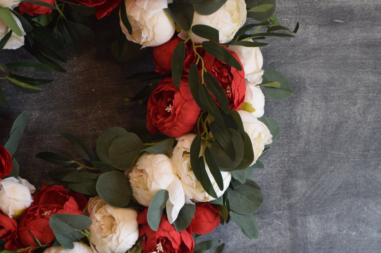 The Red and White Peony Wreath