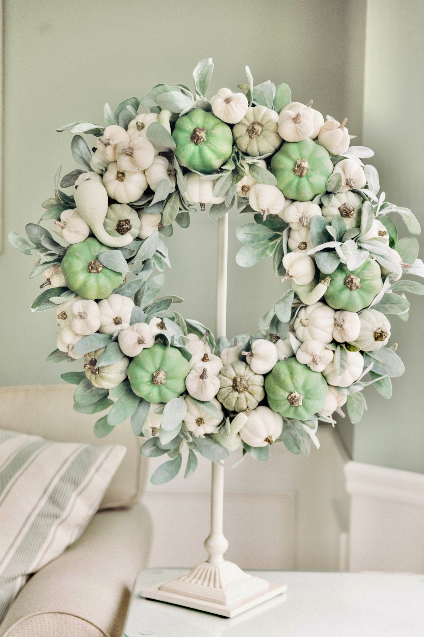 Adjustable Cream Wreath Stand – The Accidental Farmgirl Co