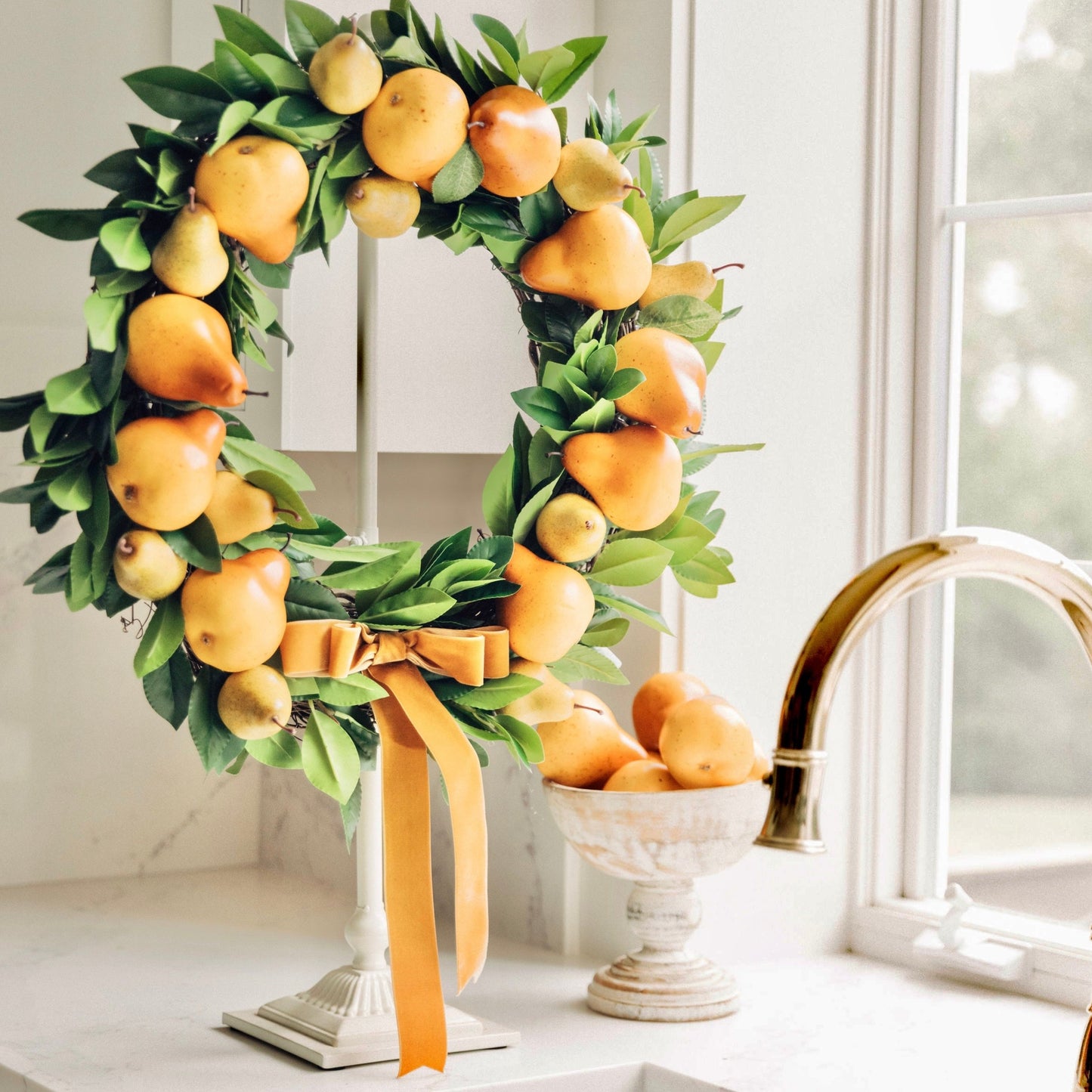 Adjustable Cream Wreath Stand